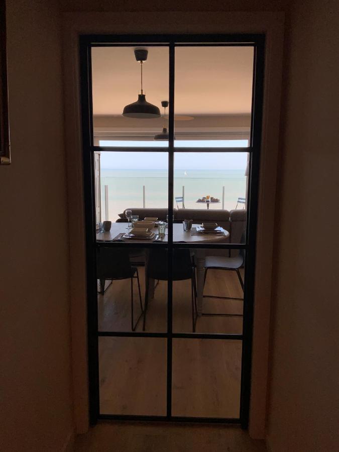 Genieten Van De Vlaamse Kust Met Prachtig Zeezicht Де-Хаан Экстерьер фото
